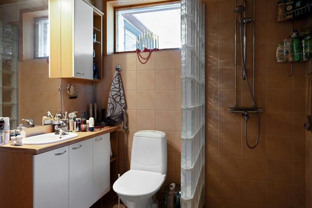 Badkamer renoveren in een ouder huis: waar let je op?